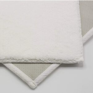 Whisper soft non-slip solid bath mat