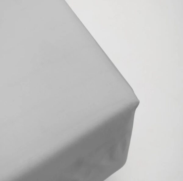 200 Thread Count 100% cotton percale fitted sheet (3/4) - Image 5