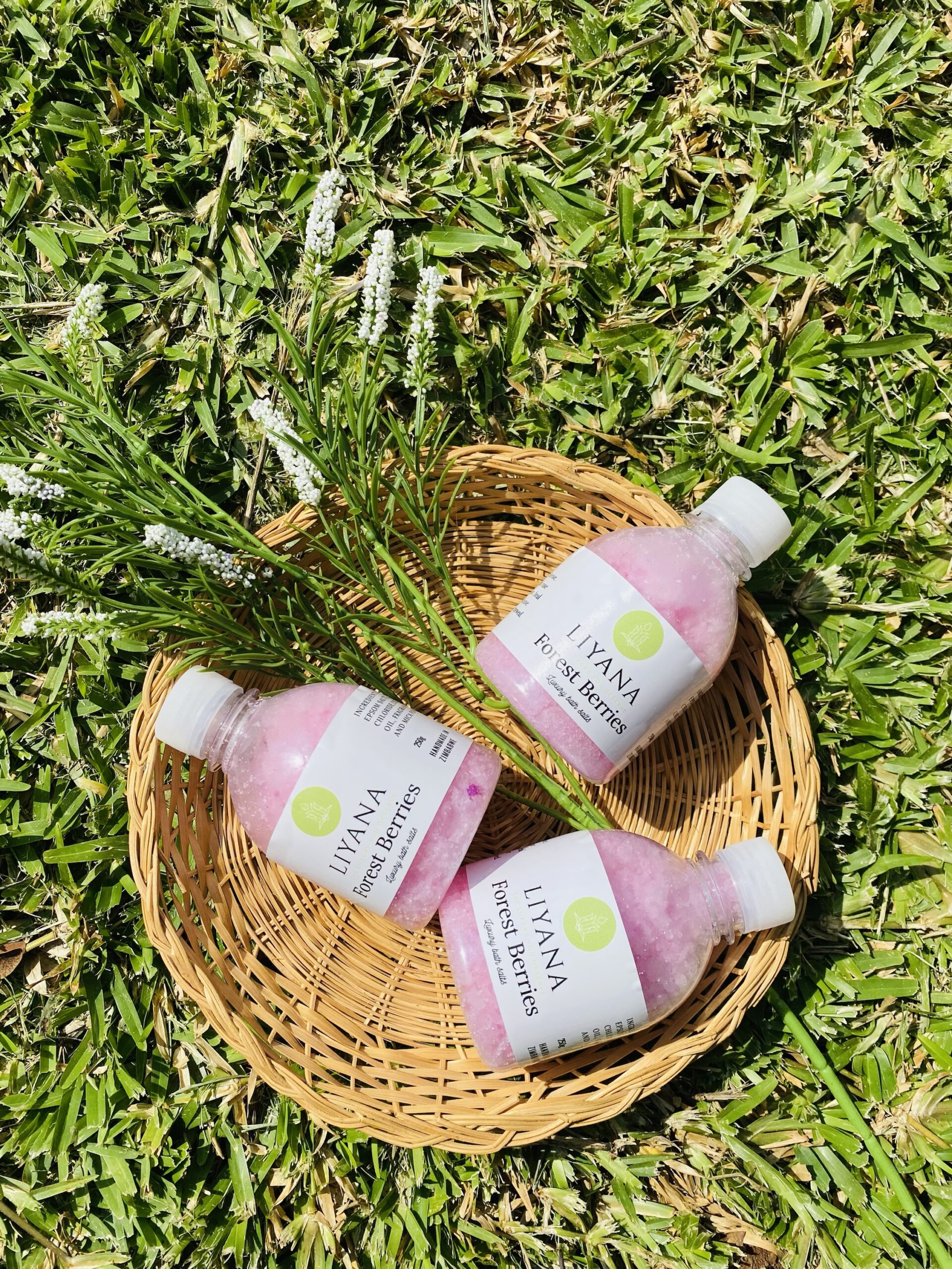 Forest berries bath salts by Liyana - Image 2