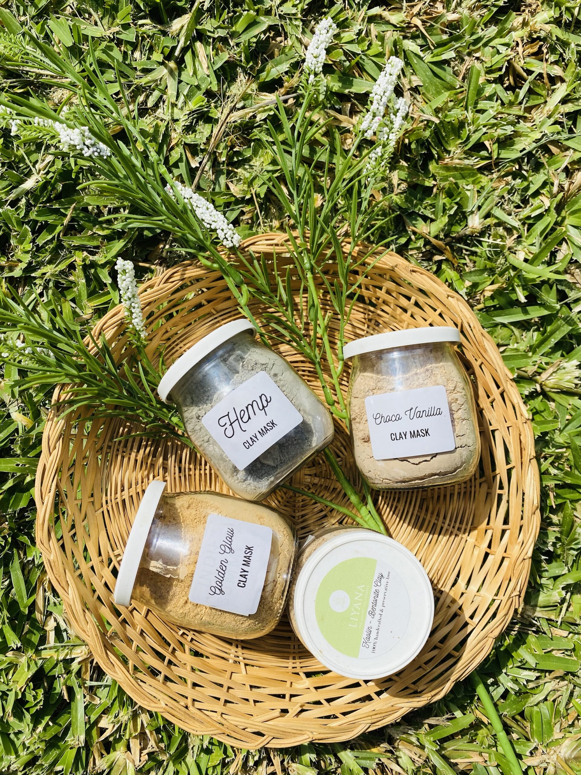 Bentonite clay mask by Liyana (golden glow) - Image 2